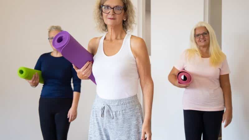 Do women need to exercise differently from men – and ease up on cardio after 40?