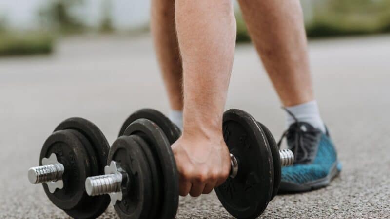 Dumbbells exercises that boost running form