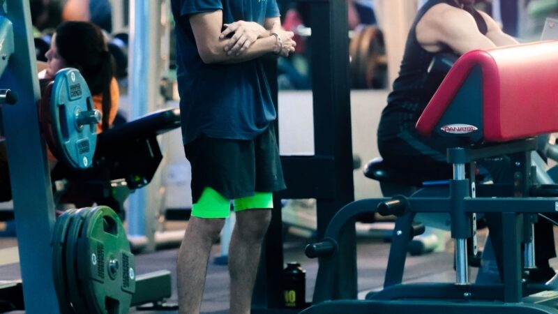 Hogging weights, loud grunting and sweaty benches: 11 gym dos and don’ts from fitness experts